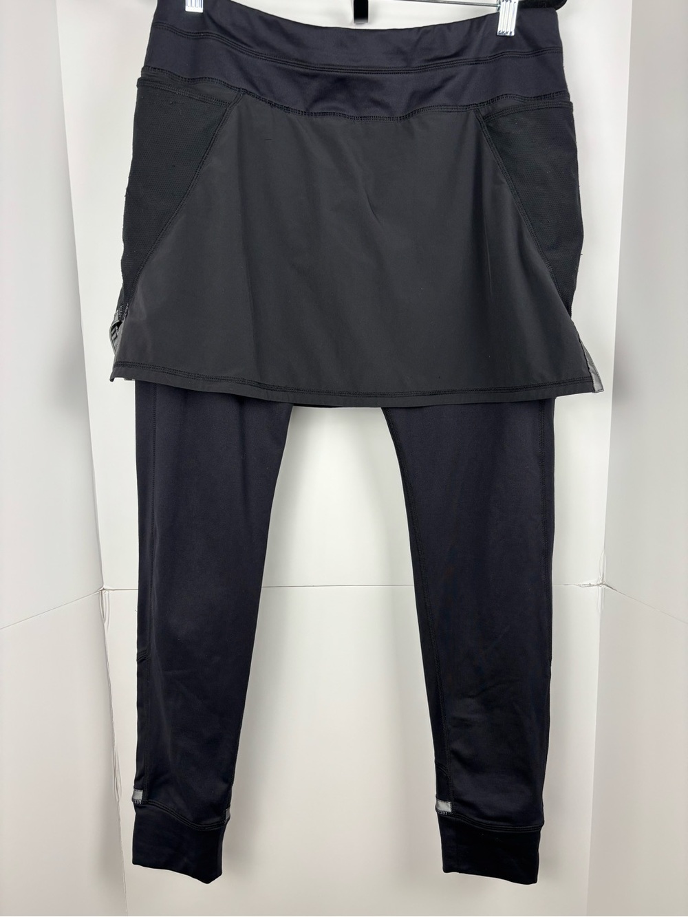 Athleta Black Skort Leggings Women’s Large Athletic Running Yoga Activewear - Picture 3 of 9